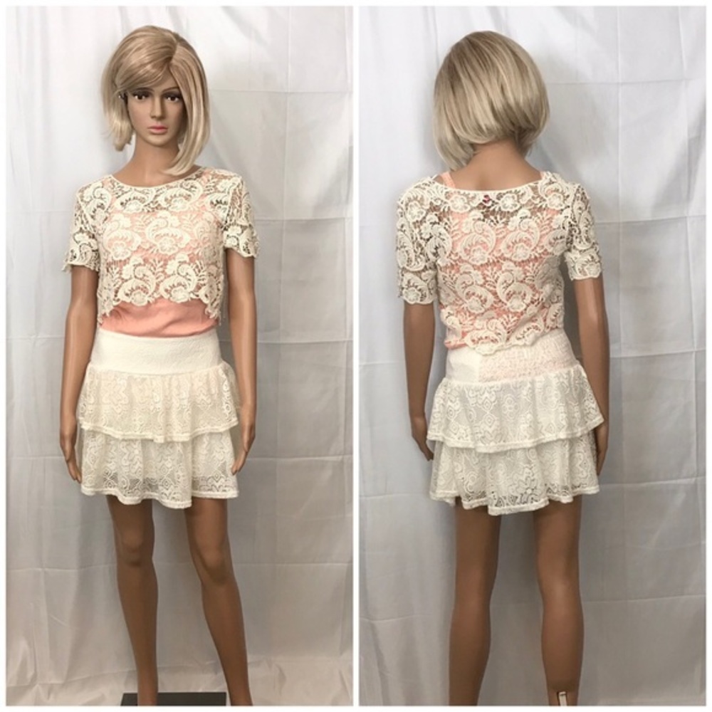 Jr's Bongo Crop Lace Short Sleeve Shirt Sz S NWT